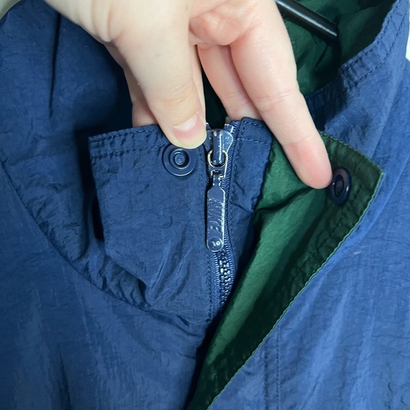 Vintage 90’s Nike Blue and Green Windbreaker Jacket - Picture 2 of 4